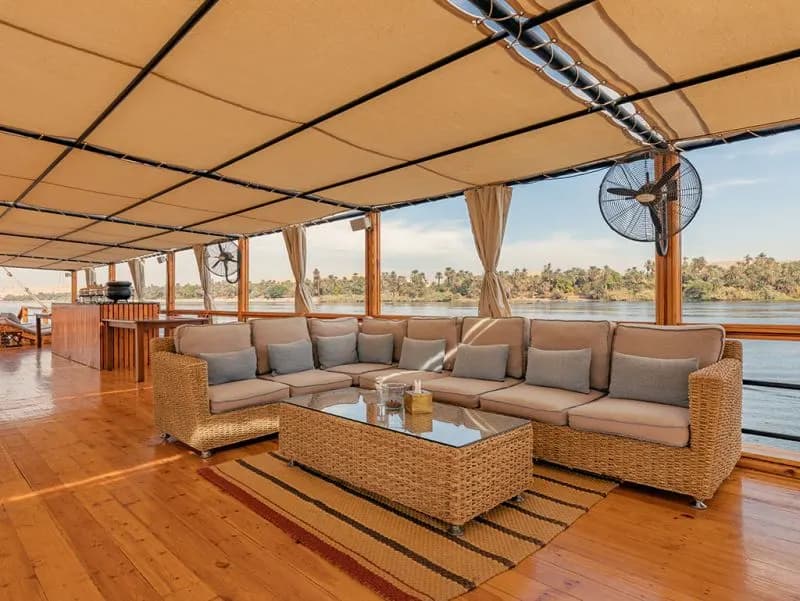 Dahabiyas de Nuun et Nuut sur Nil Dahabiyas de Nuun et Nuut sur Nil